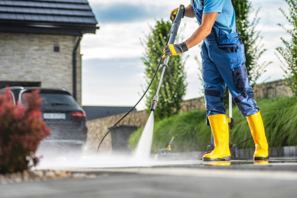 Best Driveway Pressure Washing  in Marietta, OH